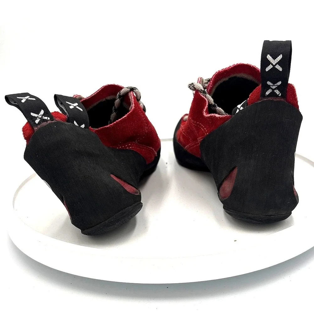 Five Ten Red Suede Rock Climbing Shoes Mens 8 Womens 9.5 Lace Up Bouldering 1597